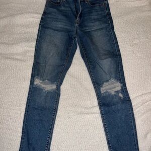 American Eagle Outfitters Light Blue Denim Jeans